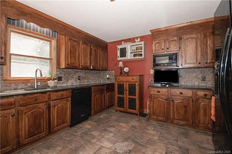 8869 Holdsclaw Rd, Terrell, NC 28682 photo 11