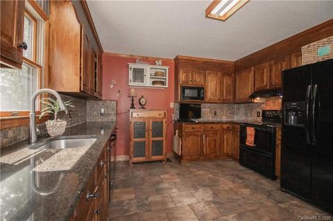8869 Holdsclaw Rd, Terrell, NC 28682 photo 10