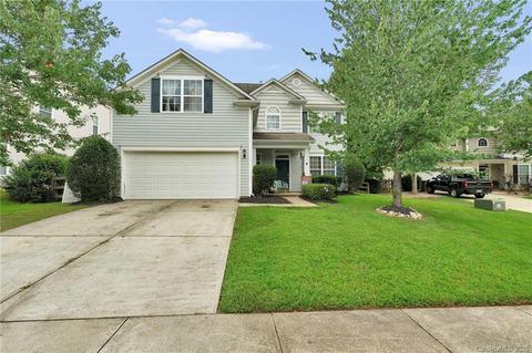1019 Breakmaker Ln, Indian Trail, NC 28079 photo 1