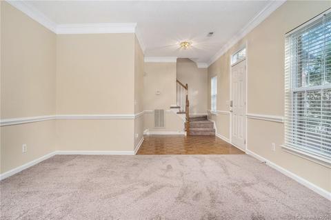 12803 Bald Eagle Dr, Charlotte, NC 28215 photo 10