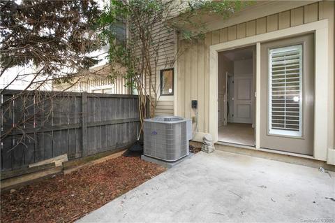 627 E 10th St, Charlotte, NC 28202 photo 33