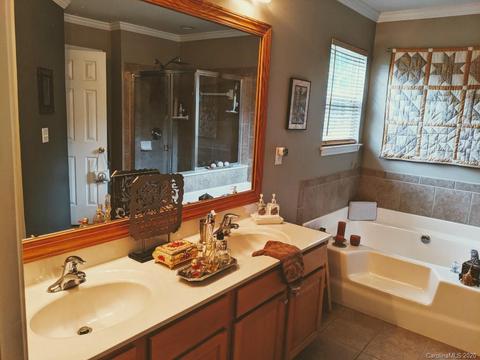 7942 Harbour Ridge Ct, Denver, NC 28037 photo 16