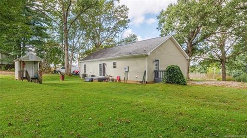 28 Montrose St, Flat Rock, NC 28731 photo 28