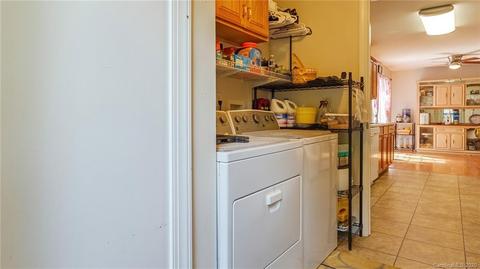 28 Montrose St, Flat Rock, NC 28731 photo 23