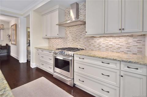 18104 John Robbins Ln, Cornelius, NC 28031 photo 5