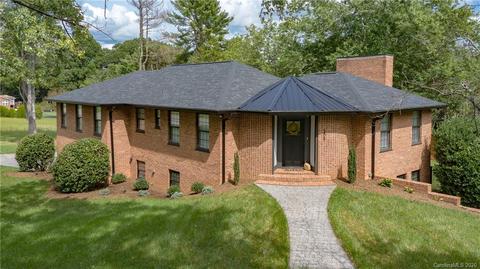 509 21st Ave NE, Hickory, NC 28601 photo 1