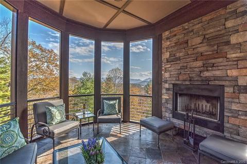 45 Fairview Hills Dr, Fairview, NC 28730 photo 4