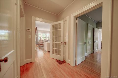 307 E First St, Lowell, NC 28098 photo 7