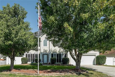 7790 Sedgebrook Dr E, Stanley, NC 28164 photo 1