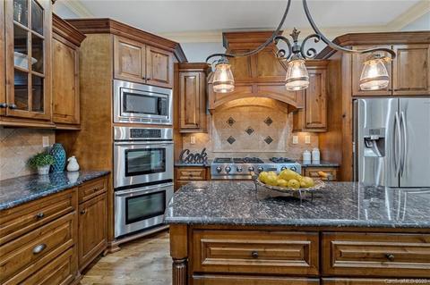 422 Langston Place Dr, Fort Mill, SC 29708 photo 13
