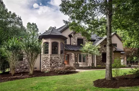 2 Ashbrook Mdws, Fletcher, NC 28732 photo 1