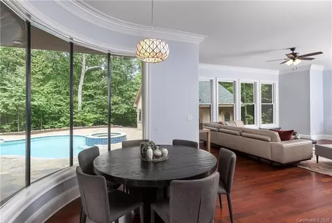 2 Ashbrook Mdws, Fletcher, NC 28732 photo 9