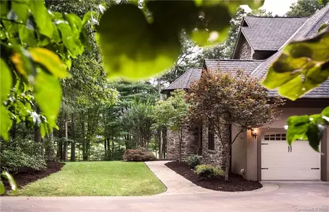 2 Ashbrook Mdws, Fletcher, NC 28732 photo 2
