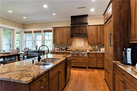 352 Chestertown Dr, Mill Spring, NC 28756 photo 11