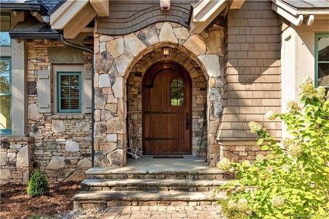 352 Chestertown Dr, Mill Spring, NC 28756 photo 3