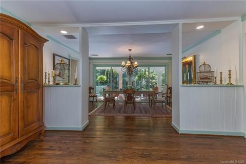 525 Wilderness Rd, Tryon, NC 28782 photo 9