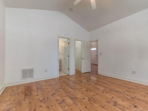 60 Avonlea Ln, Flat Rock, NC 28731 photo 22