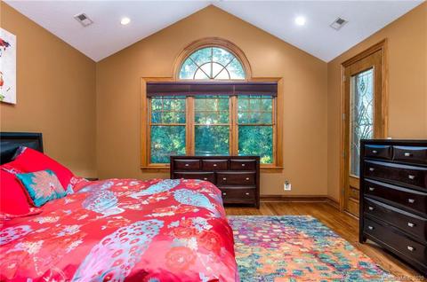 71 Cane Brook Dr, Leicester, NC 28748 photo 13
