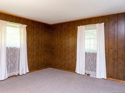 83 Harris Rd, Fairview, NC 28730 photo 11
