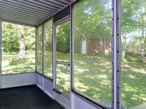 83 Harris Rd, Fairview, NC 28730 photo 17