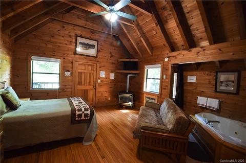 81 Creekside Loop, Spruce Pine, NC 28777 photo 17