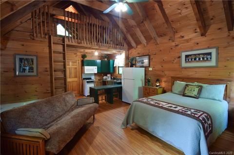 81 Creekside Loop, Spruce Pine, NC 28777 photo 9