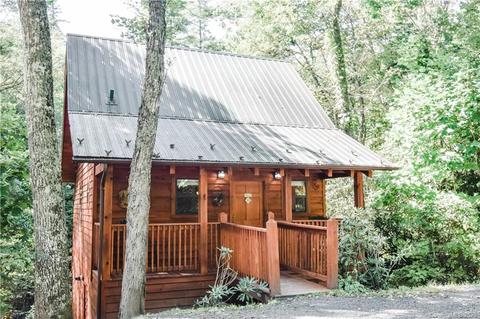 61 Creekside Loop, Spruce Pine, NC 28777 photo 1