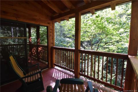 61 Creekside Loop, Spruce Pine, NC 28777 photo 4