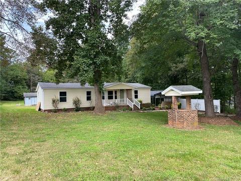 4869 Panama Dr, Conover, NC 28613 photo 3