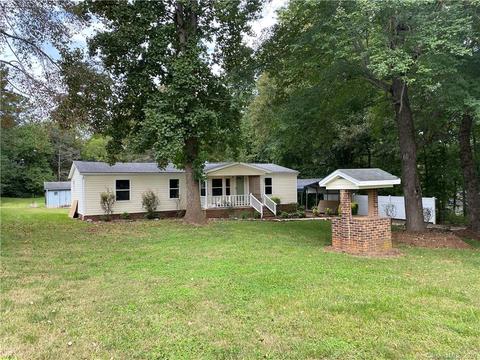 4869 Panama Dr, Conover, NC 28613 photo 4