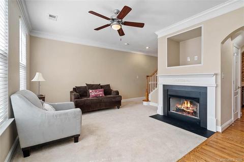 21331 Pine St, Cornelius, NC 28031 photo 2