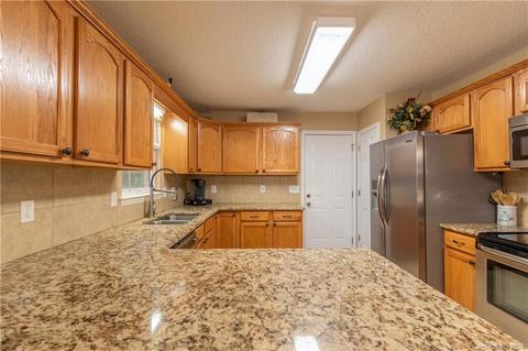 6529 Cedar Rd, Denver, NC 28037 photo 9