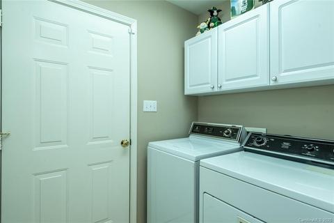 3493 Overbrook Dr, Conover, NC 28613 photo 35