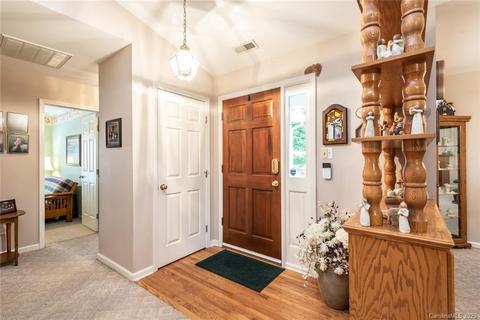 3493 Overbrook Dr, Conover, NC 28613 photo 15