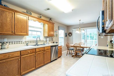3493 Overbrook Dr, Conover, NC 28613 photo 37
