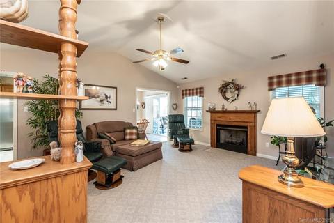 3493 Overbrook Dr, Conover, NC 28613 photo 14