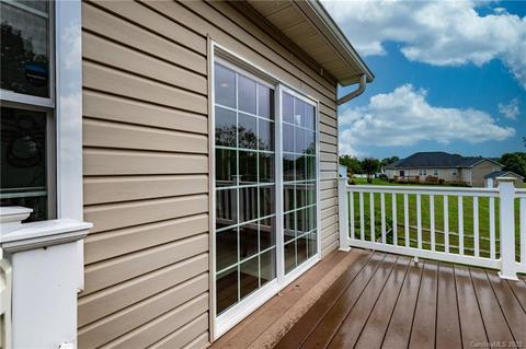 3493 Overbrook Dr, Conover, NC 28613 photo 11