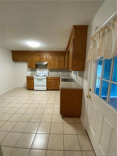 310 Westview St, Kannapolis, NC 28081 photo 5