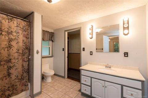4265 Old Shelby Rd, Hickory, NC 28602 photo 25
