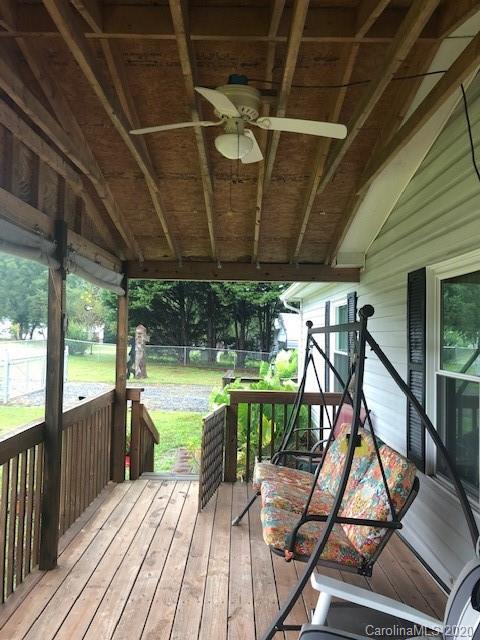 8817 Spring Meadow Dr, Hickory, NC 28601 photo 11