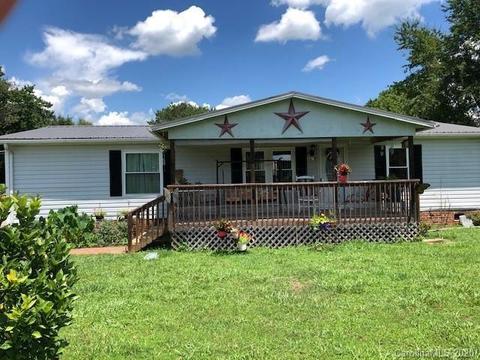 8817 Spring Meadow Dr, Hickory, NC 28601 photo 1