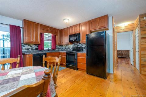 81 Gray Fox Rd, Rosman, NC 28772 photo 9