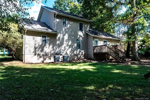 4051 Mattingly Dr, Hickory, NC 28602 photo 10