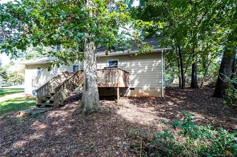 4051 Mattingly Dr, Hickory, NC 28602 photo 13