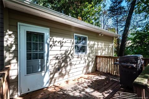 4051 Mattingly Dr, Hickory, NC 28602 photo 15