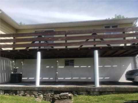39 Dewey Ave, Canton, NC 28716 photo 4