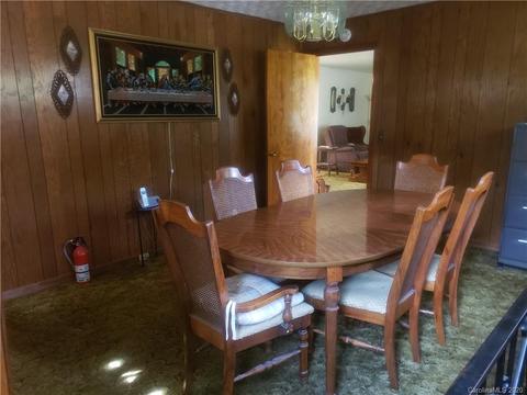 39 Dewey Ave, Canton, NC 28716 photo 9