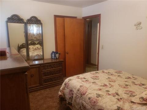 39 Dewey Ave, Canton, NC 28716 photo 15