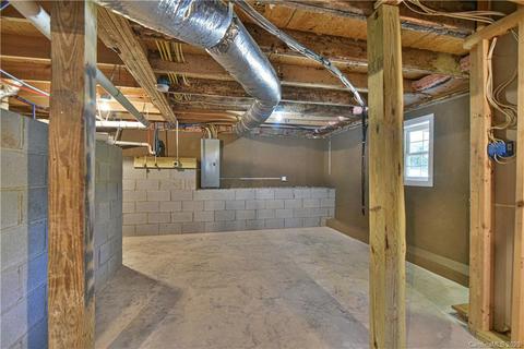 139 High St, Canton, NC 28716 photo 32