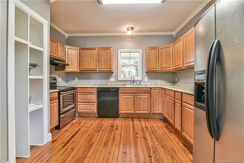 139 High St, Canton, NC 28716 photo 13